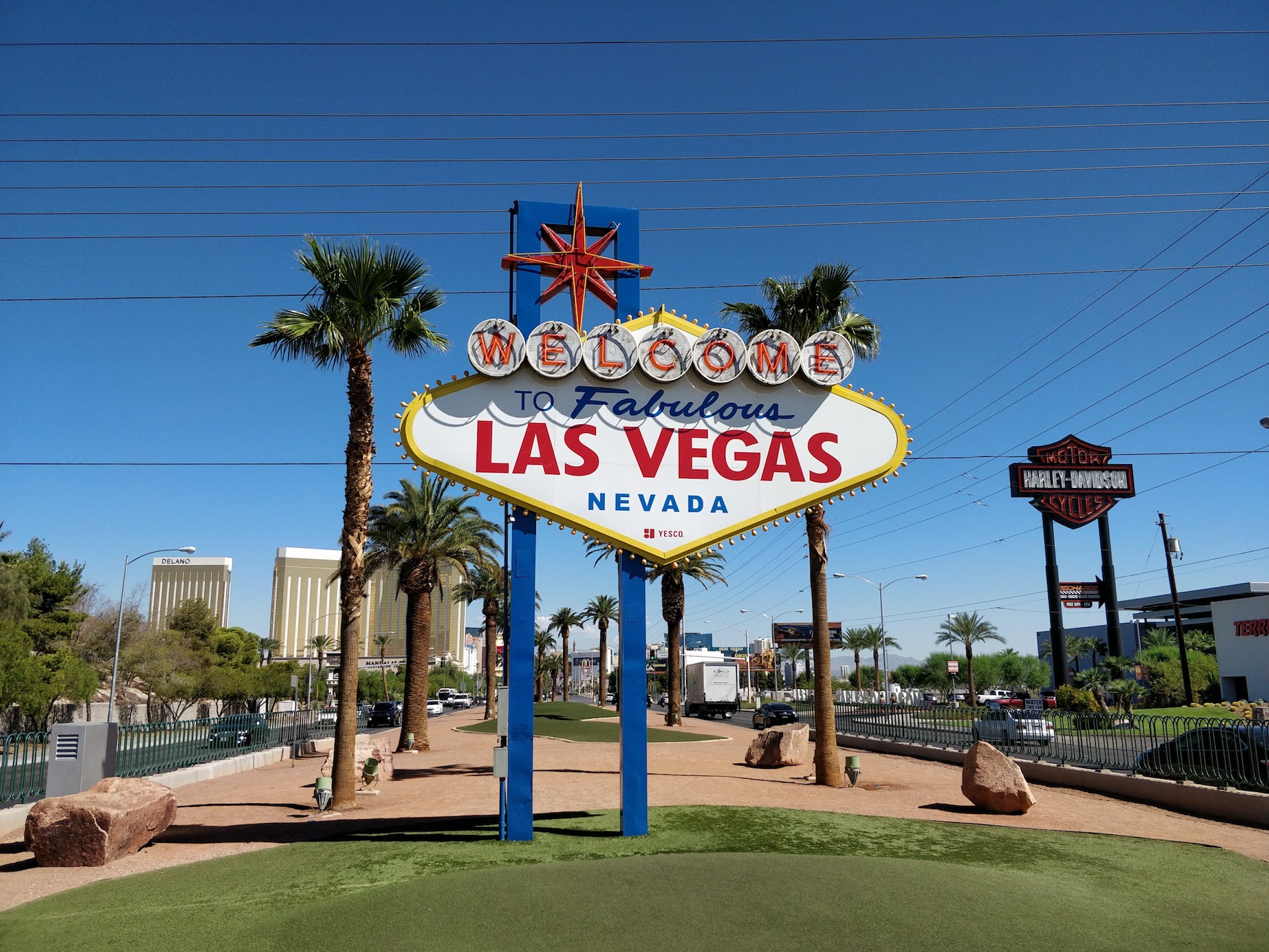 vegas-sign