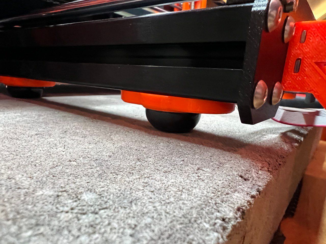 Eliminating 3D Printer vibration noise transmission